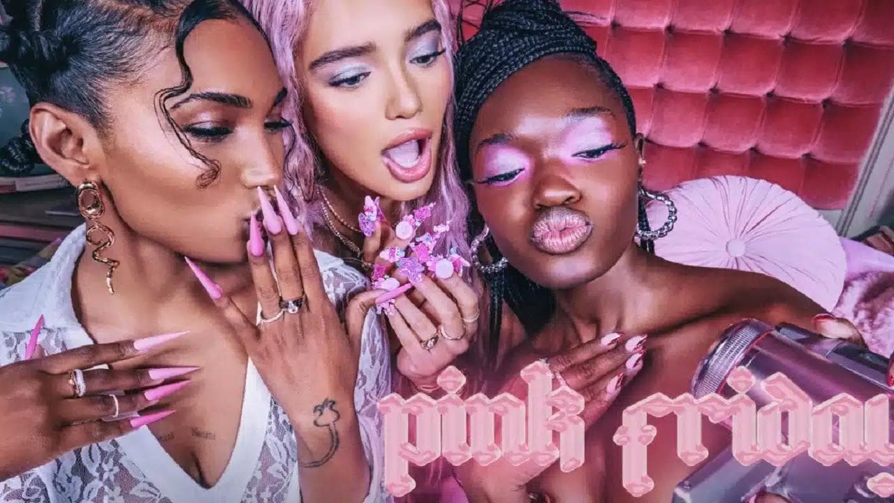 Nicki Minaj lanza una marca de uñas a presión