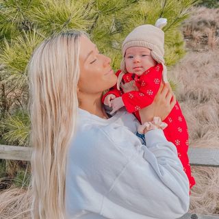 top mom influencer instagram